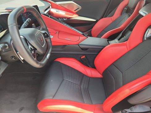 Used 2024 Chevrolet Corvette Z06 RWD image 18