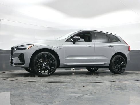 New 2026 Volvo XC60 T8 Ultra w/ Climate Package AWD/4WD image 40
