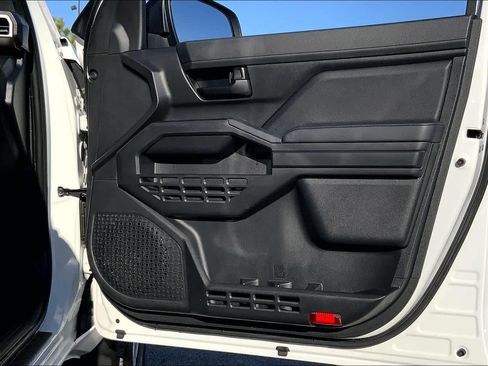 Used 2024 Toyota Tacoma SR image 21