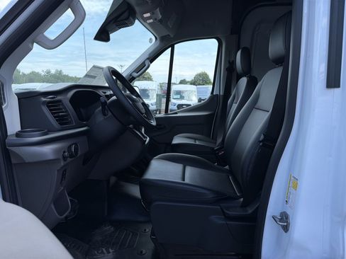 New 2026 Ford Transit 250 148 High Roof RWD image 25