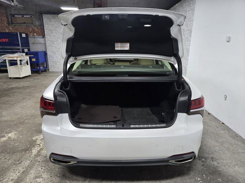 Used 2019 Lexus LS 500 image 40