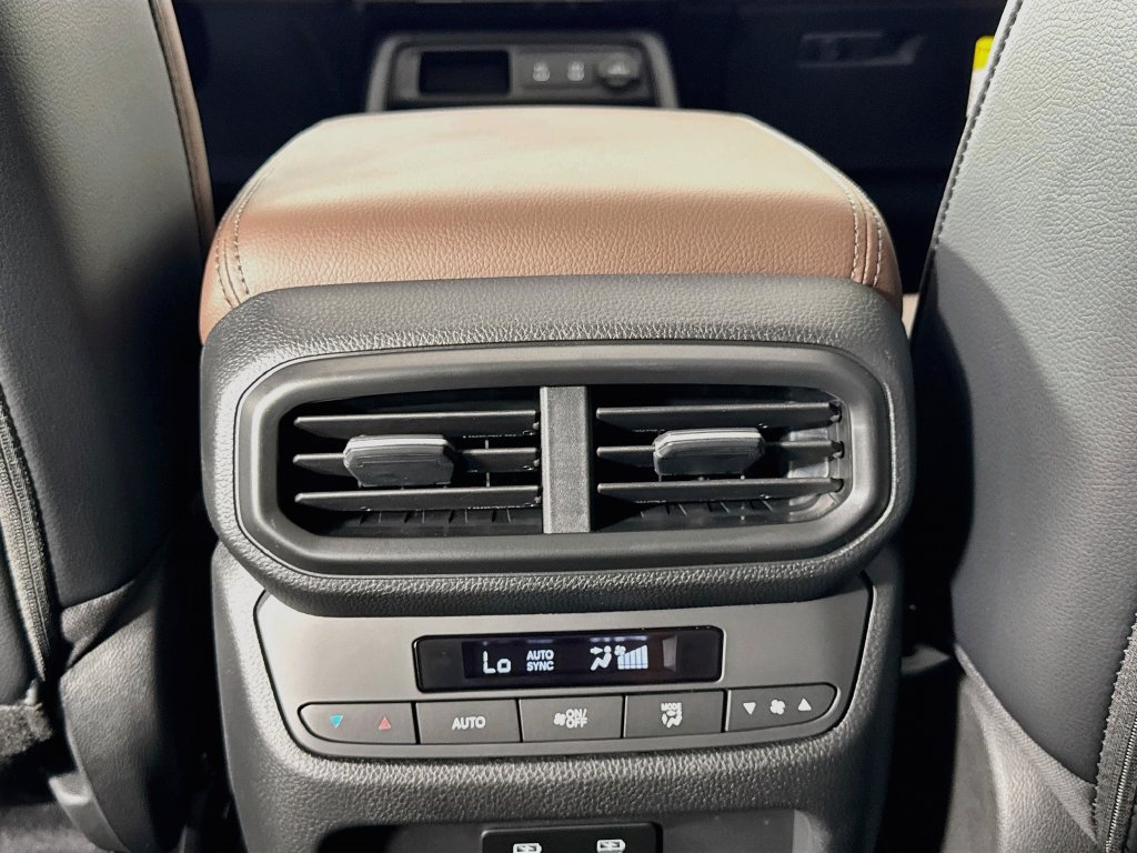 New 2026 Honda Pilot Touring image 35