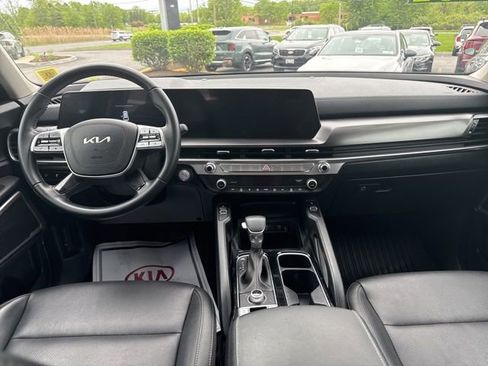 Certified 2023 Kia Telluride S w/ S Sunroof Package AWD/4WD image 14