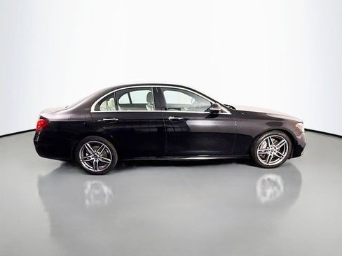 Used 2019 Mercedes-Benz E 300 image 16