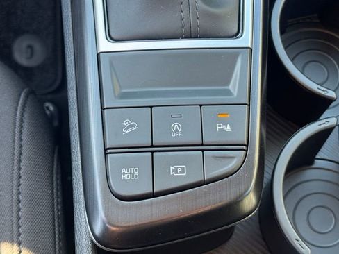 New 2026 Kia Sportage LX image 21