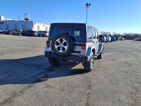 Used 2018 Jeep Wrangler Unlimited Sahara image 21