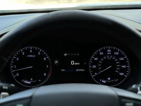 Used 2016 Hyundai Genesis 3.8 RWD image 33