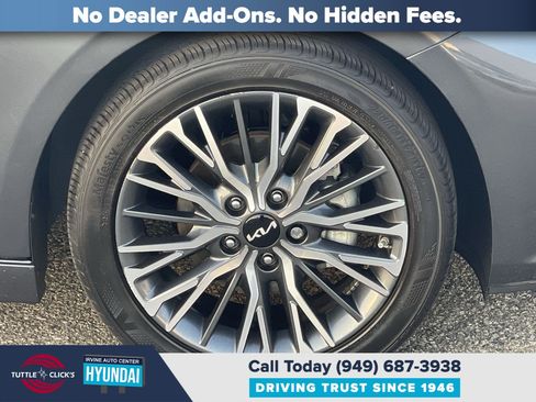 Used 2024 Kia Forte GT-Line w/ GT-Line Premium Package FWD image 10