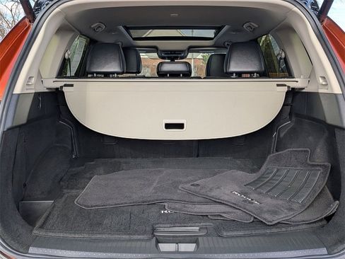Used 2023 Nissan Rogue SL image 19