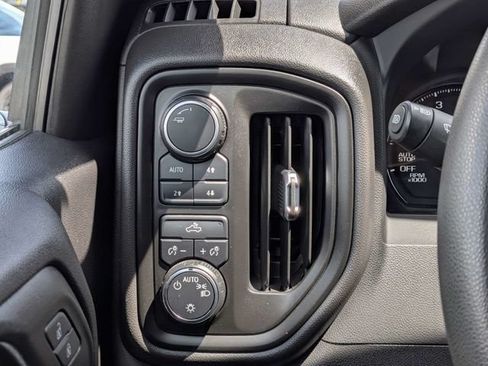 Used 2024 Chevrolet Silverado 1500 Custom Trail Boss AWD/4WD image 21