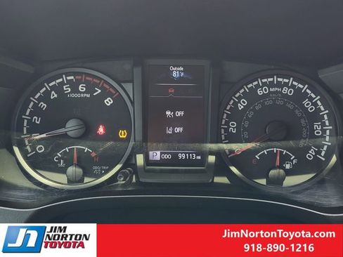 Used 2020 Toyota Tacoma SR w/ SR Convenience Package RWD image 17