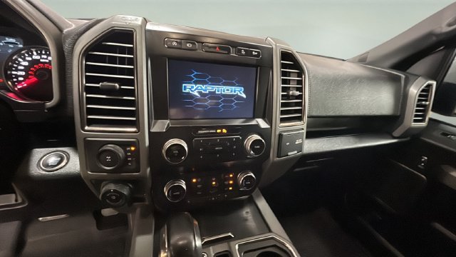 Used 2019 Ford F150 Raptor w/ Equipment Group 802A Luxury AWD/4WD image 10