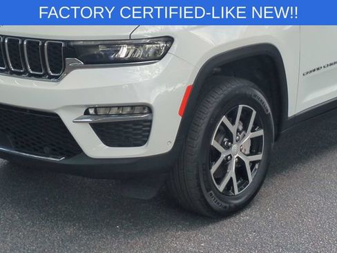 Certified 2025 Jeep Grand Cherokee Limited w/ Luxury Tech Group II RWD image 9