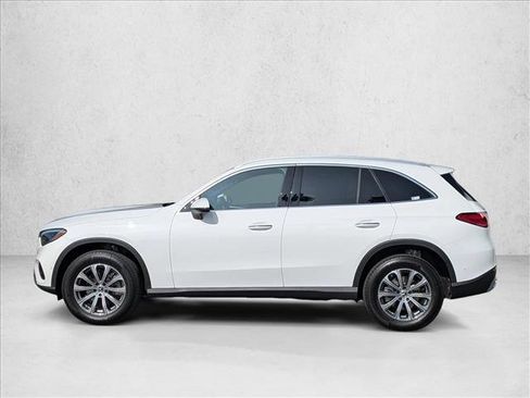 Used 2026 Mercedes-Benz GLC 300 4MATIC image 9