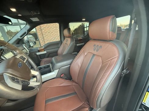 Used 2019 Ford F250 King Ranch w/ King Ranch Ultimate Package image 22