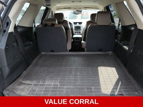 Used 2017 GMC Acadia Limited SLT AWD/4WD image 11