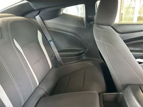 Used 2019 Chevrolet Camaro LT image 23