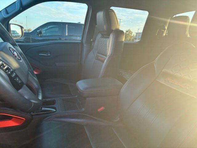 Certified 2023 Nissan Frontier PRO-4X w/ Pro-4X Premium Package AWD/4WD image 18