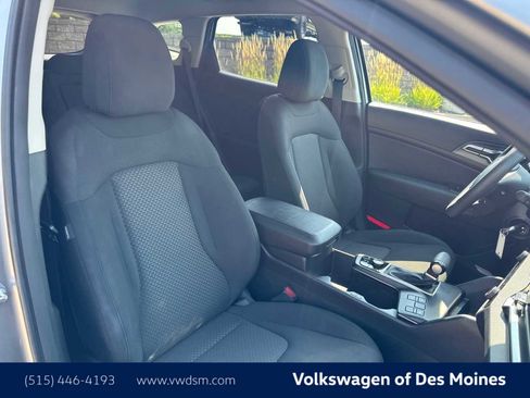 Used 2024 Kia Sportage LX image 14