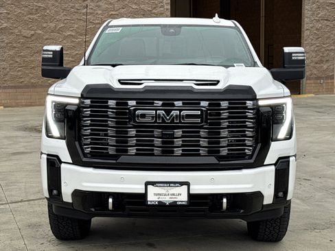 New 2026 GMC Sierra 2500 Denali Ultimate w/ Max Trailering Package image 5