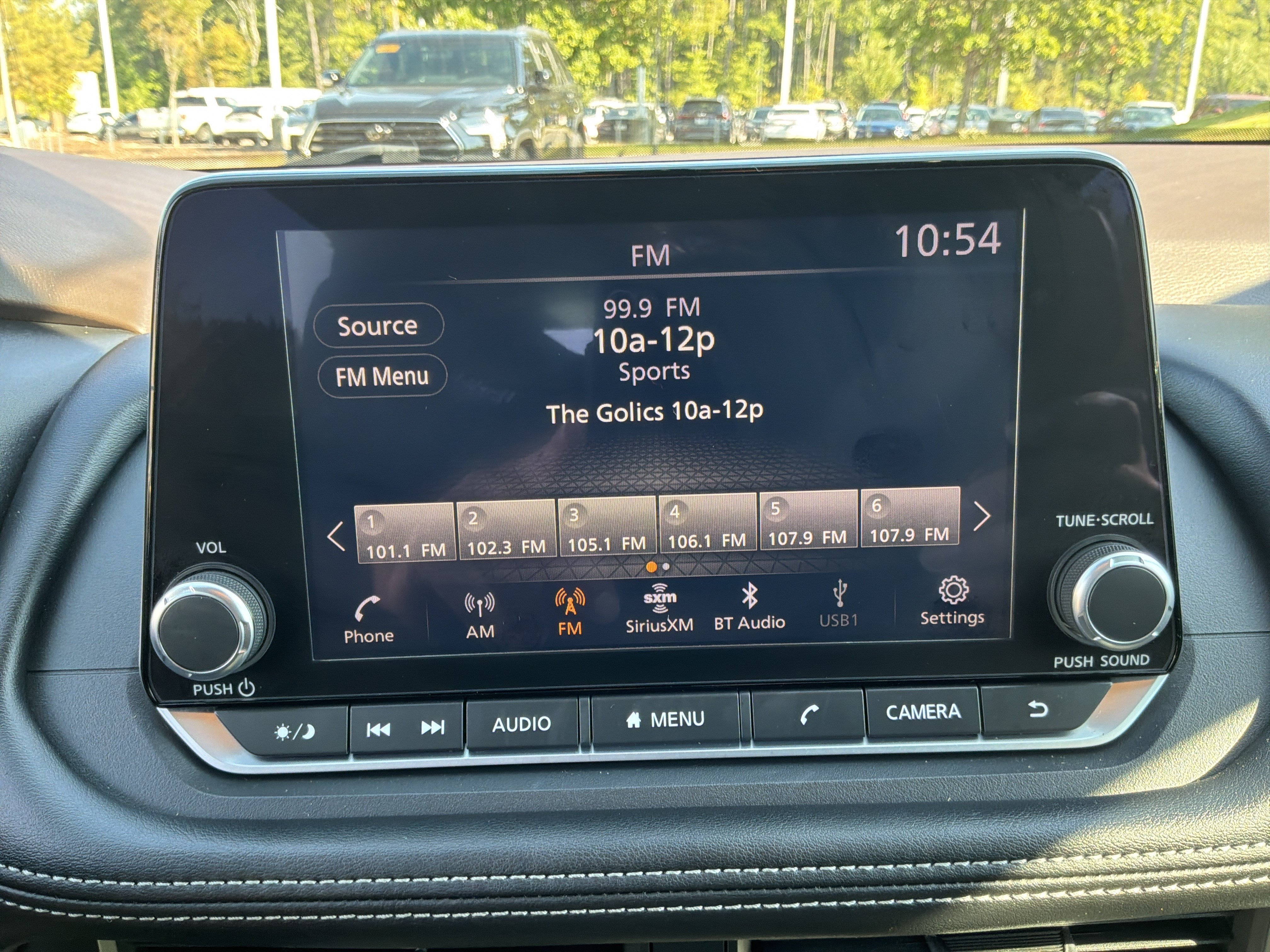 Used 2023 Nissan Rogue SV w/ SV Premium B Package FWD image 23