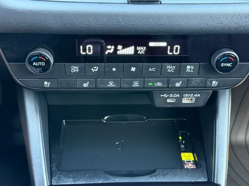Certified 2026 Subaru Outback Wilderness AWD/4WD image 26