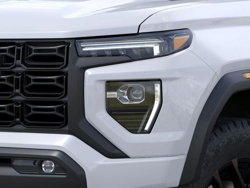 New 2026 GMC Canyon Elevation w/ Convenience Package image 12