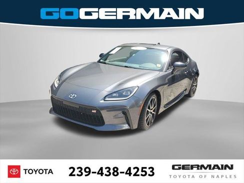 Certified 2022 Toyota GR86 RWD image 1