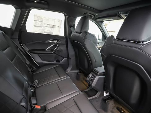 New 2026 BMW X1 xDrive28i w/ M Sport Package image 27