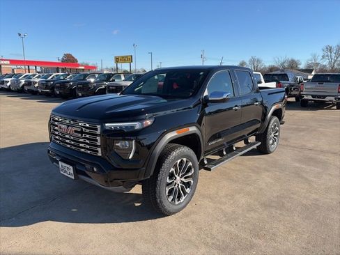 New 2026 GMC Canyon Denali image 2