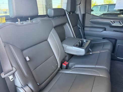 Used 2026 GMC Sierra 1500 SLT AWD/4WD image 27
