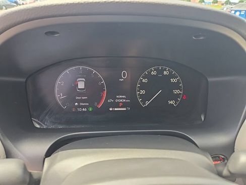 Used 2024 Honda HR-V LX image 13