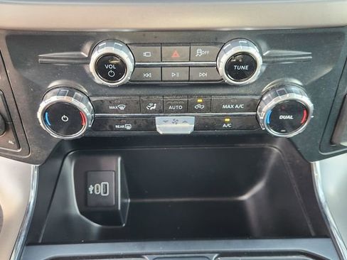Used 2025 Ford F150 XLT w/ Equipment Group 301A Standard image 18