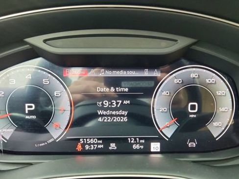 Used 2021 Audi Q8 Prestige w/ Prestige Package image 37