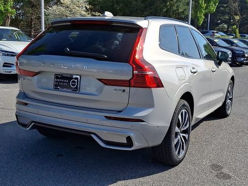 Certified 2023 Volvo XC60 B5 Plus w/ Climate Package AWD/4WD image 6