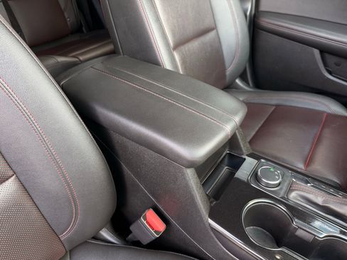 Used 2022 Chevrolet Blazer RS FWD image 27