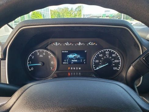 Used 2022 Ford F150 XLT image 33