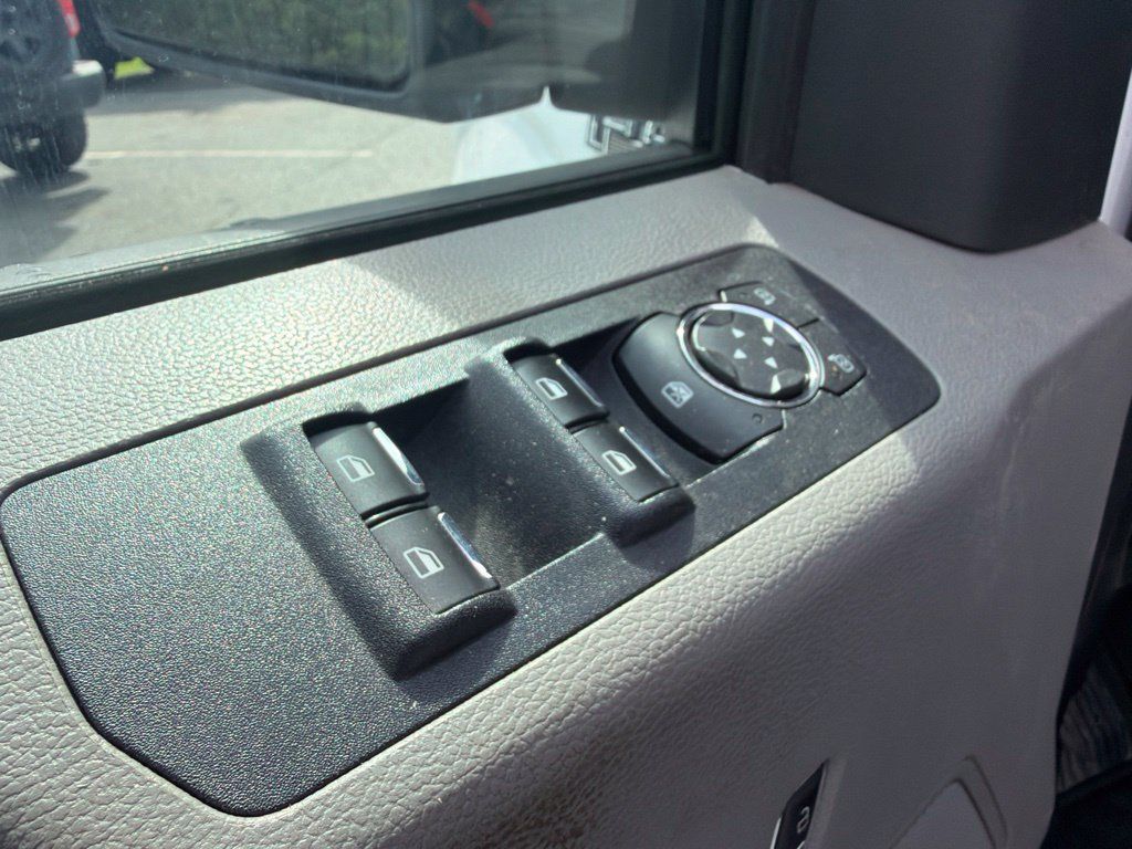 Used 2018 Ford F150 XLT AWD/4WD image 14