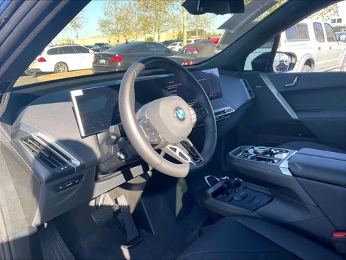 Used 2025 BMW iX xDrive50 w/ Sport Package image 16