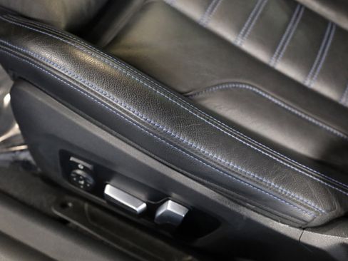 Used 2023 BMW M2 w/ Lighting Package image 19