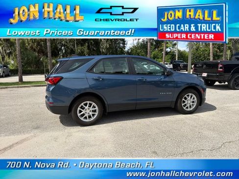 Used 2024 Chevrolet Equinox LS FWD image 13