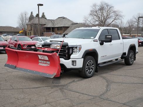Used 2021 GMC Sierra 3500 AT4 w/ AT4 Preferred Package image 4