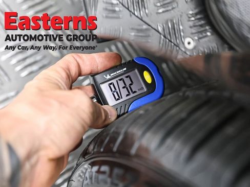 Used 2023 Chevrolet Malibu LT image 28