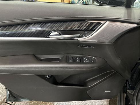 Certified 2023 Cadillac XT6 Premium Luxury w/ Technology Package AWD/4WD image 21
