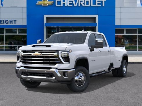 New 2026 Chevrolet Silverado 3500 LTZ image 30