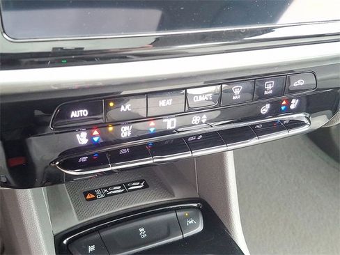 Used 2023 Chevrolet Bolt EUV Premier w/ Sun & Sound Package image 18