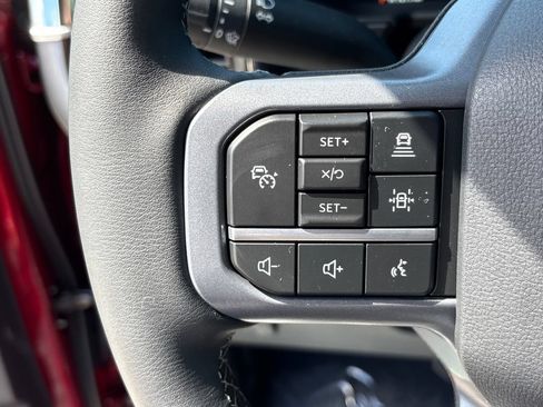 New 2026 Ford F250 Lariat w/ Black Appearance Package AWD/4WD image 17