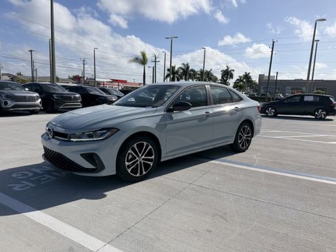 New 2026 Volkswagen Jetta Sport FWD image 7