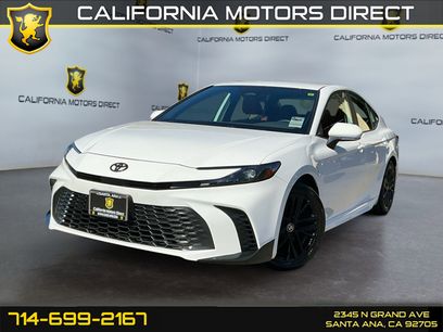 Used 2025 Toyota Camry SE w/ Convenience Package