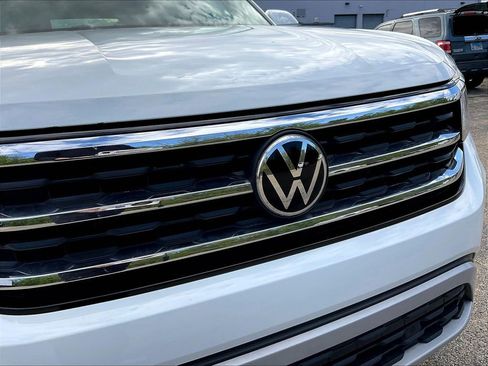 Used 2022 Volkswagen Atlas SE FWD image 32